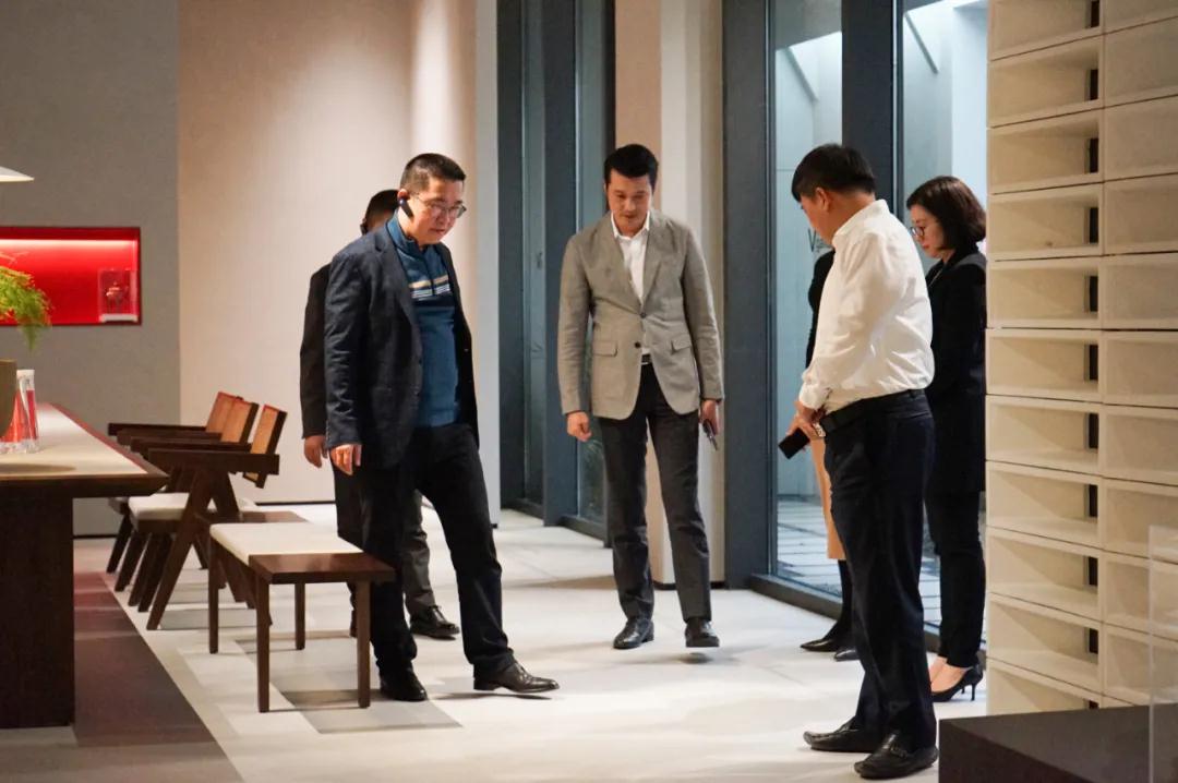 1639203942314907.jpg 2.jpg