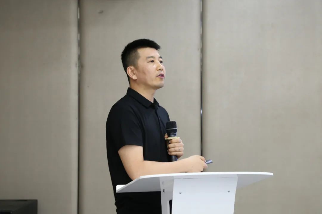 1688976218628757.jpg 640 (4).jpg