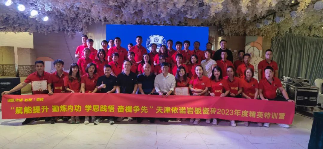 1691977892520160.jpg 640.jpg